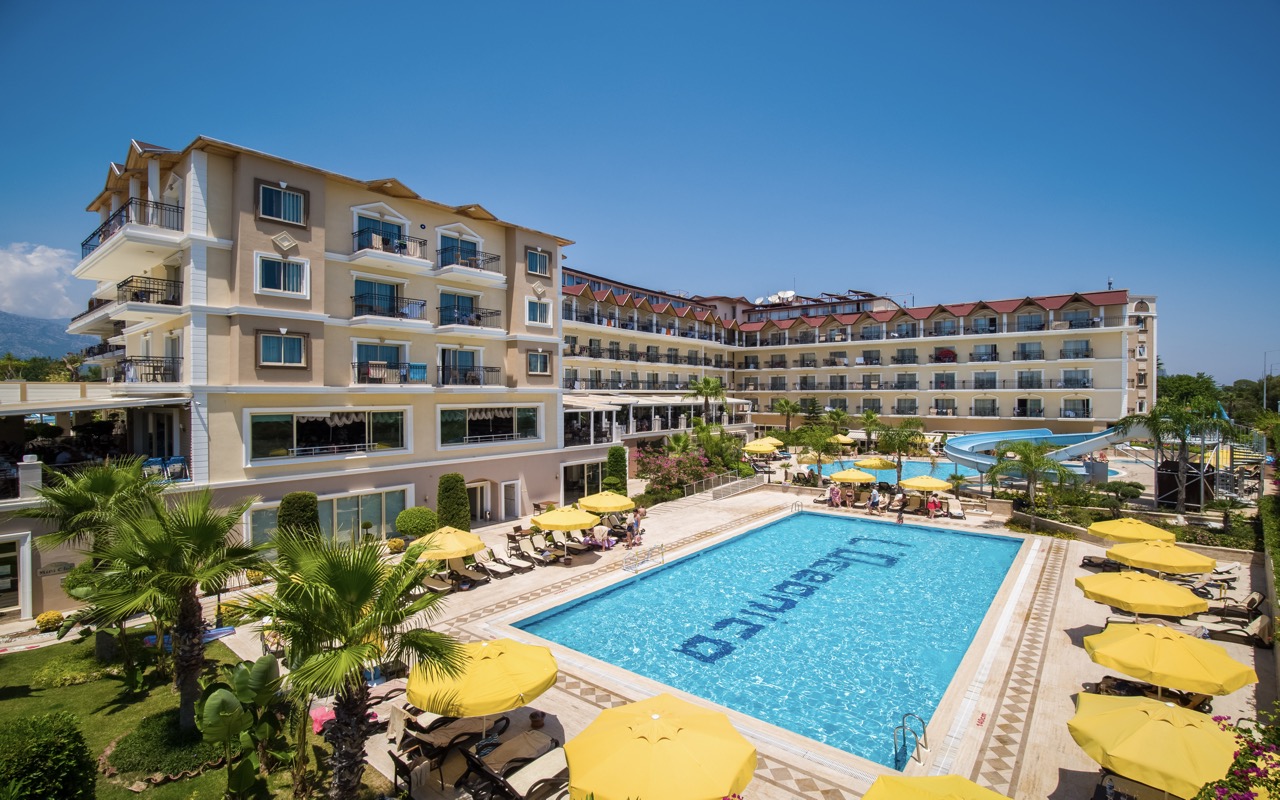 LOCEANICA RESORT 5*****