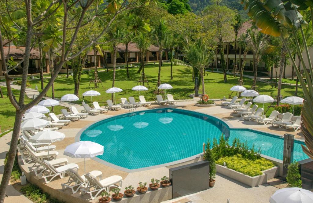 The Leaf Oceanside by Katathani Khao Lak 2